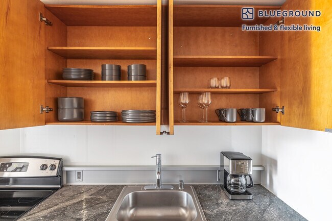 288 106th Ave NE Unit SI FL20-ID119
