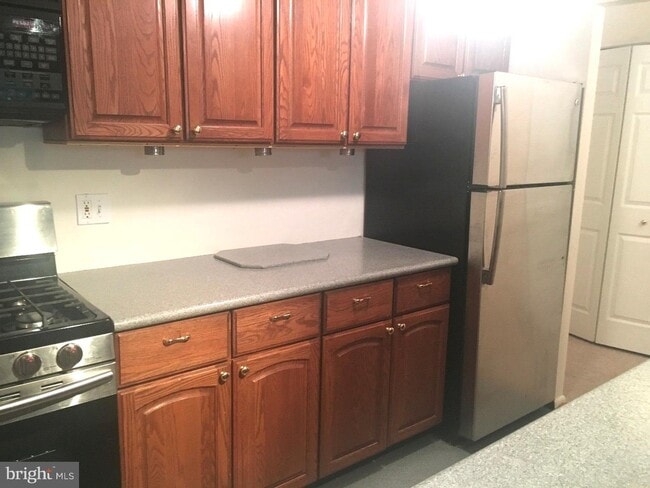 Photo - 310 Drummers Ln