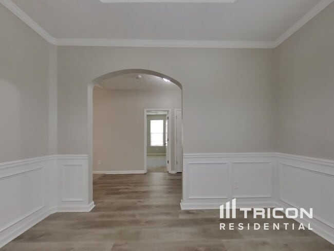 Photo - 5746 Lakeside Dr