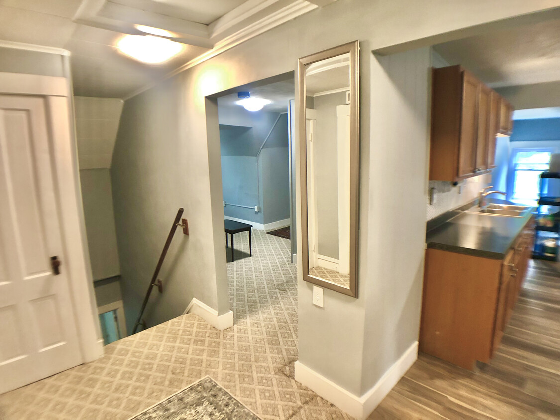 Entryway - 236 Shelburne Rd (Burlington, VT)