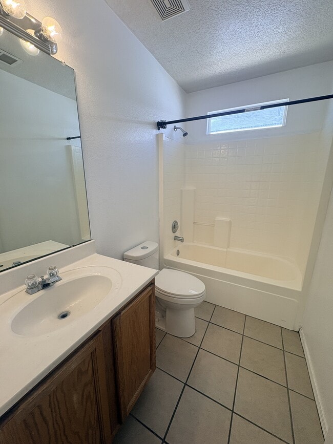 Photo - 8308 Vista Clara Ln SW