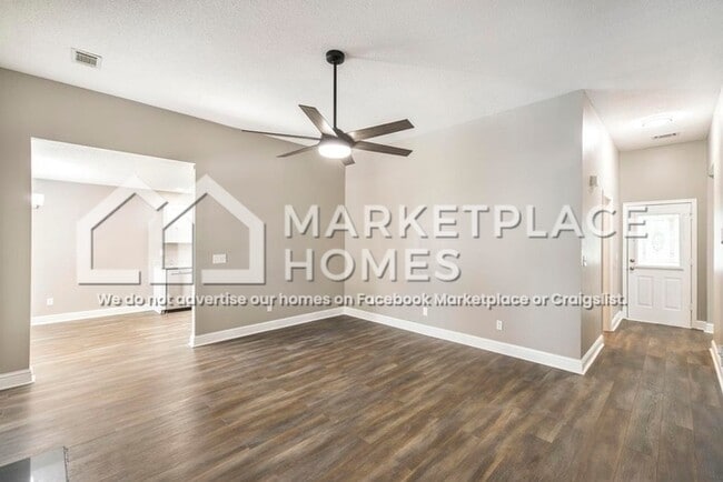 Photo - 415 Covington Cove