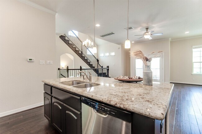 Photo - 2710 Shadybrook Meadow Dr