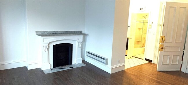 Photo - 387 Beacon St Unit 4