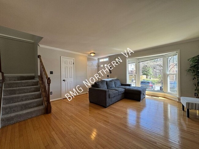 Photo - 6038 Rockton Ct