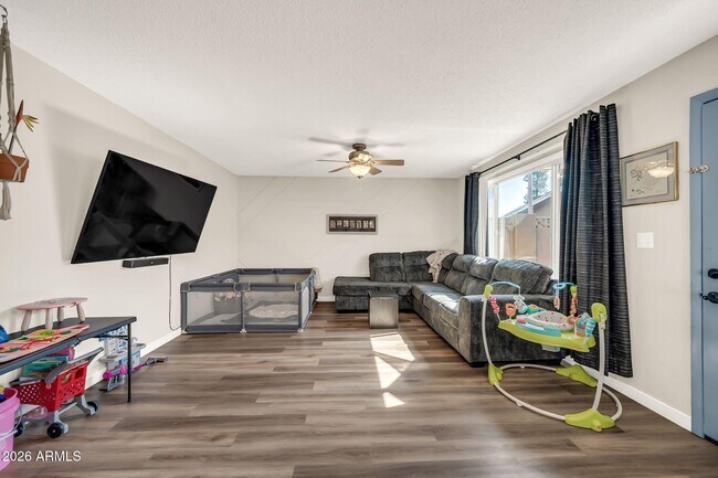 1310 S Pima