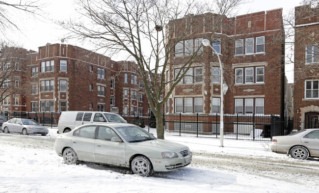 Building Photo - 7526-36 S Colfax Ave Rental