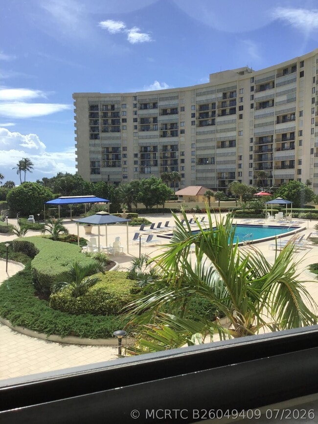 Building Photo - 200 Ocean Trail Way Unit 109
