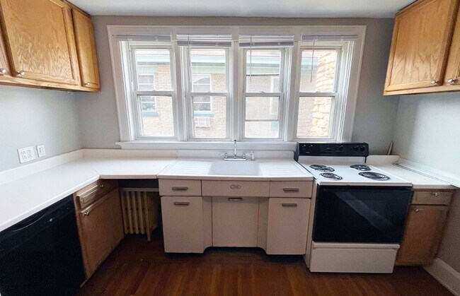 Photo - 3015 Clifton Ave Unit 3015-02