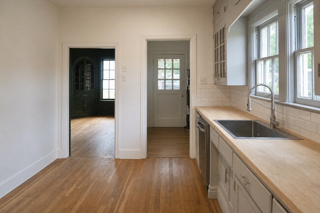 Photo - 1320 N 9th St