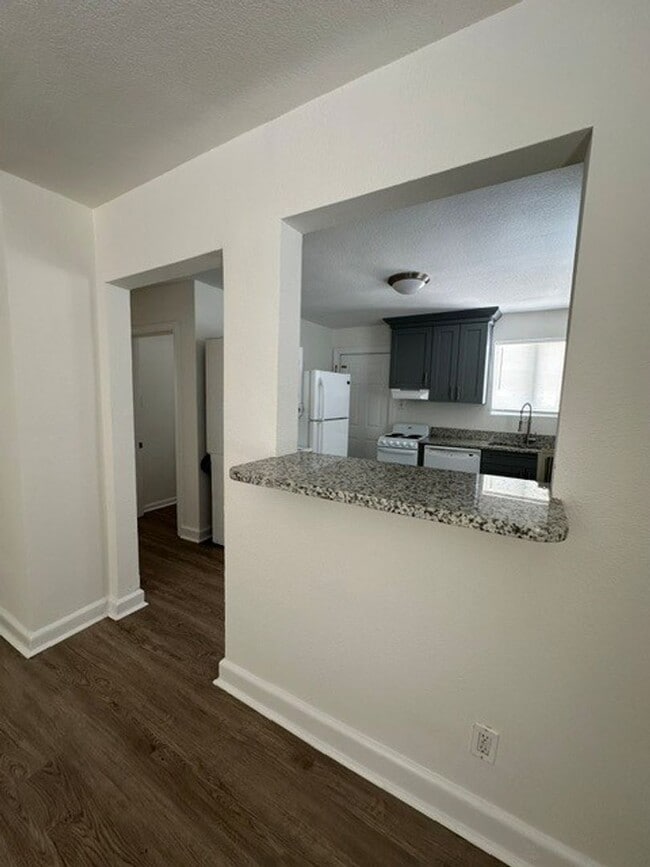 Photo - 1033 E Ocean View Ave Unidad 3