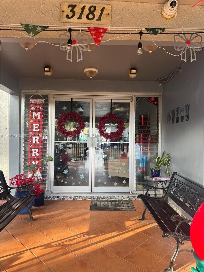 Photo - 3181 SW 13th St Unit 304