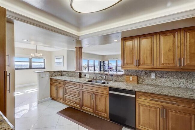 Photo - 3200 Port Royale Dr N Unit 1207