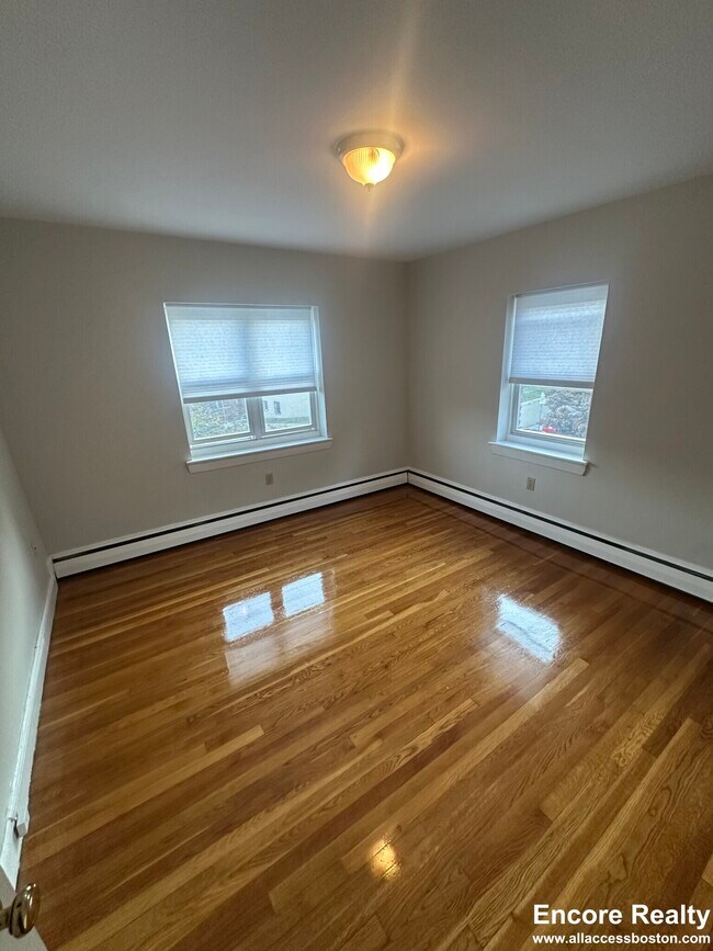 Photo - 61 Selkirk Rd Unidad 17