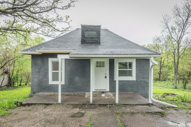 Photo - Adorable 2 Bedroom 1 Bath