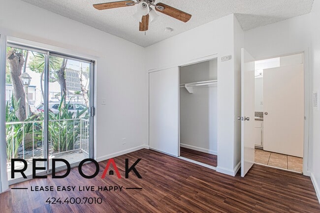Building Photo - 4342 W 130th St