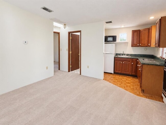 2616 SW 31st Pl Unit A