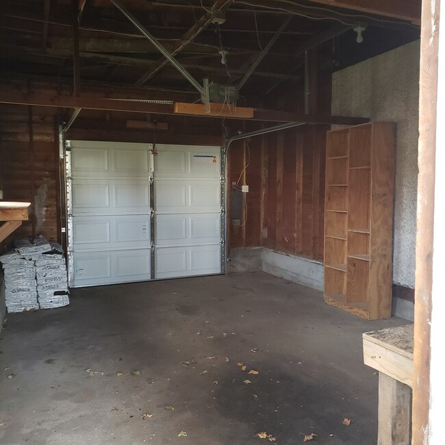 Photo - 223 W Lincoln Ave