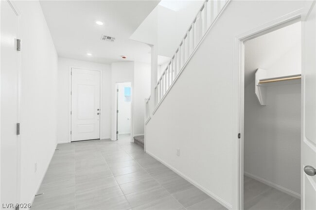 Photo - 7382 Pioneer Way