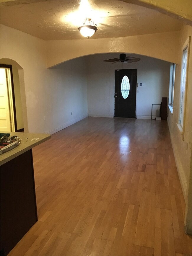 Photo - 324 S 26th St