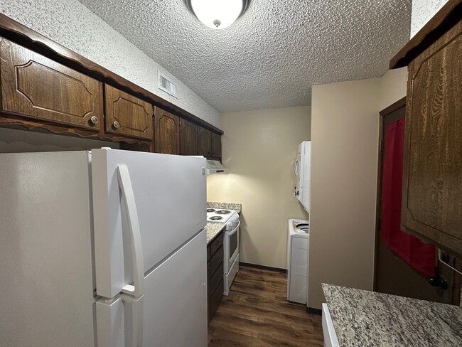 Photo - 2014 W Utah Ave Unit 2014