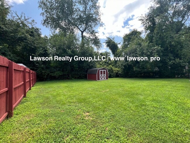 Photo - 1623 Coveland Dr NW