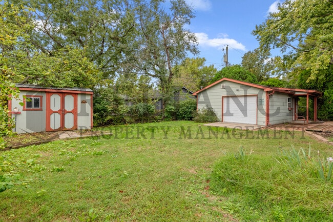 Photo - 913 N Wilbur Ln