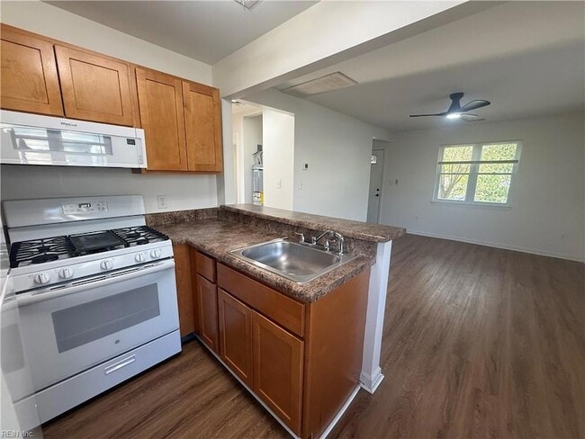 Photo - 739 Waukesha Ave