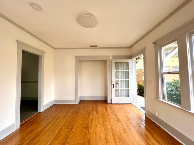 Photo - 1343 Portia St Unit 1343 Portia St