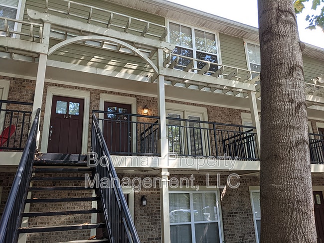Building Photo - 660 S Barnett Shoals Rd Unit Apt 125
