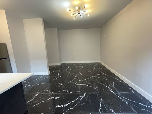 Photo - 226 Roseville Ave Unidad 2BR