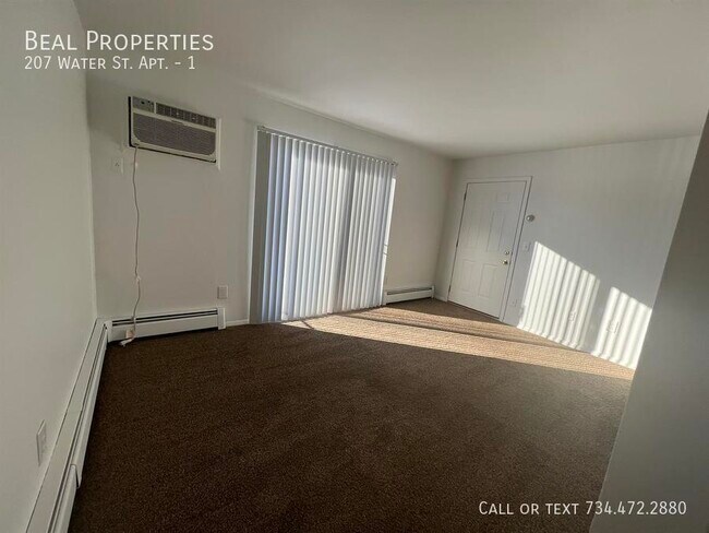 Photo - 207 Water St Unit 1