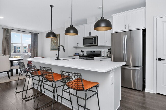 Photo - 2213 Venture Dr