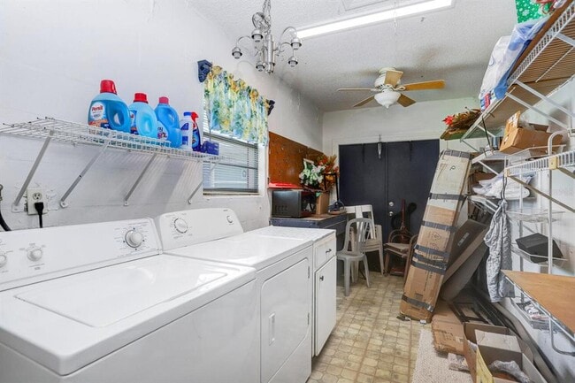 Photo - 2210 Greenhaven Dr Unidad 375