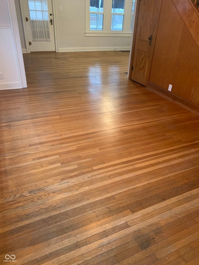 Photo - 717 N Emerson Ave