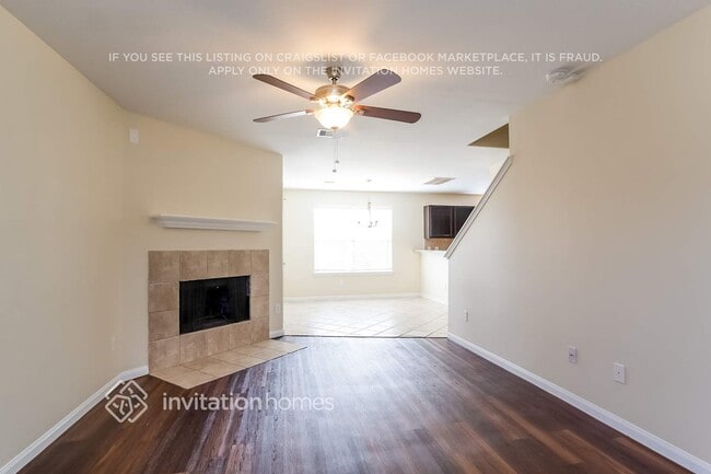 Photo - 13321 Enchanted Way