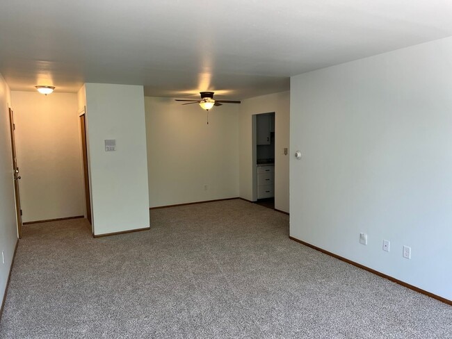 Photo - Biscayne Apartments