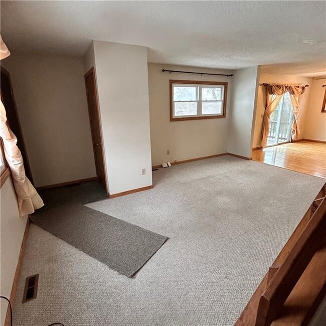 Photo - 19 Brandywine Dr