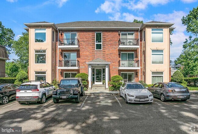 Building Photo - 416 S Veitch St Unit 102 Rental