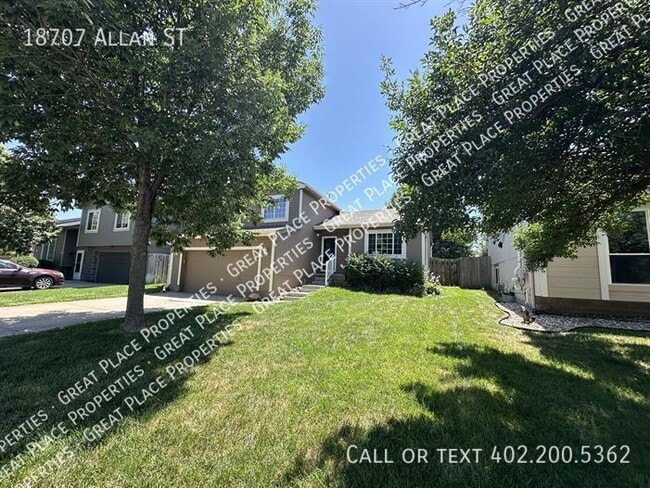 Photo - 18707 Allan St