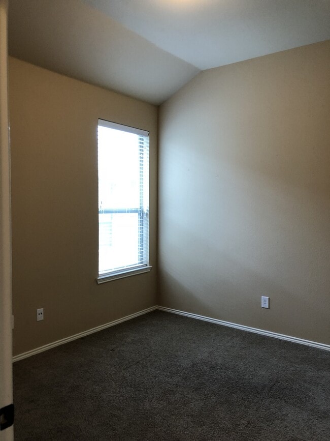 Photo - 2305 Wood River Pkwy Unit 2305 Wood River Pkwy