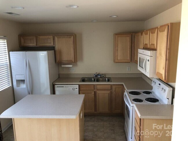 Photo - 11138 Derryrush Ave