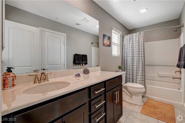 Building Photo - 2196 Via Zoran Rental