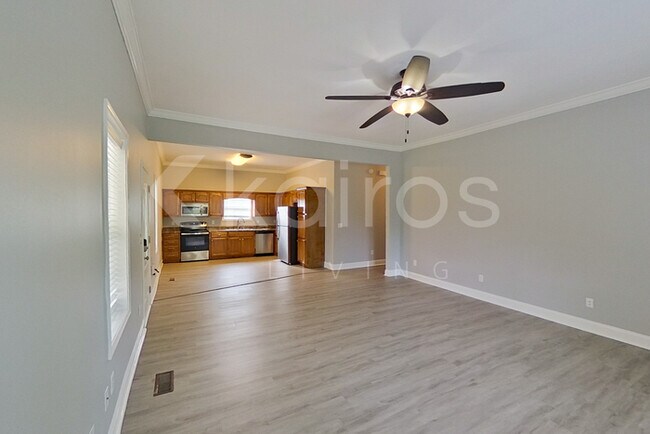 Photo - 603 Hudson Ave