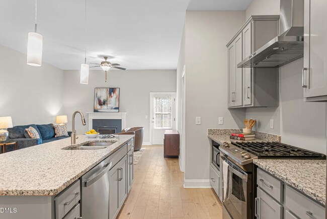 Photo - Four bedroom, 2.5 bath townhome in Burlington