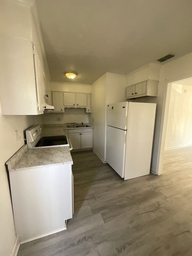 Photo - 1436 Tangora Ln