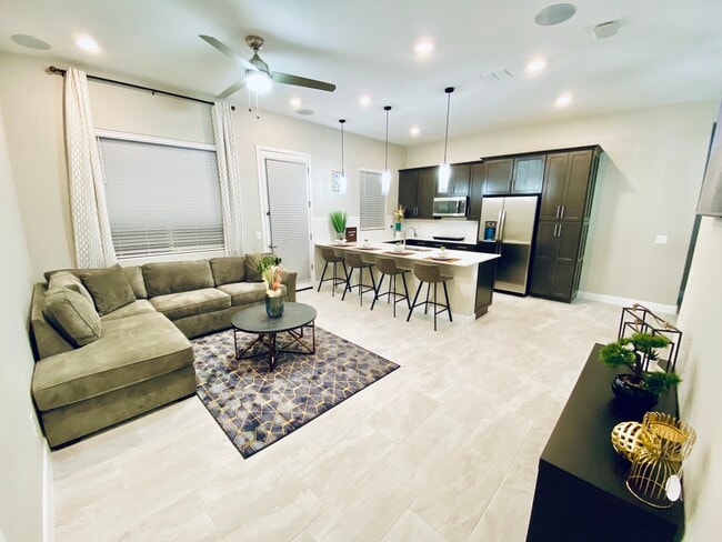 Photo - 2506 E Pleasant Ln