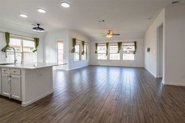 Photo - 15023 Mulberry Hallow St