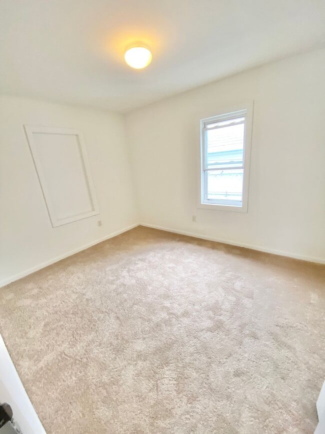 Photo - 132 N Champlain St Unit 2