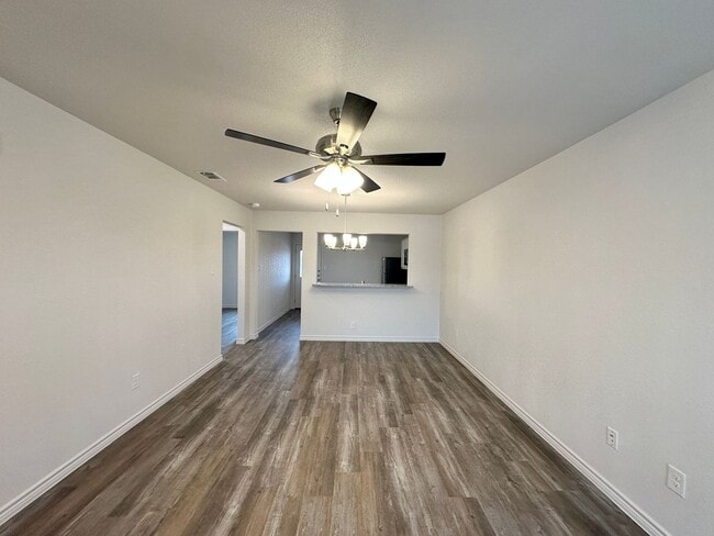 Photo - 222 Dolphin Dr